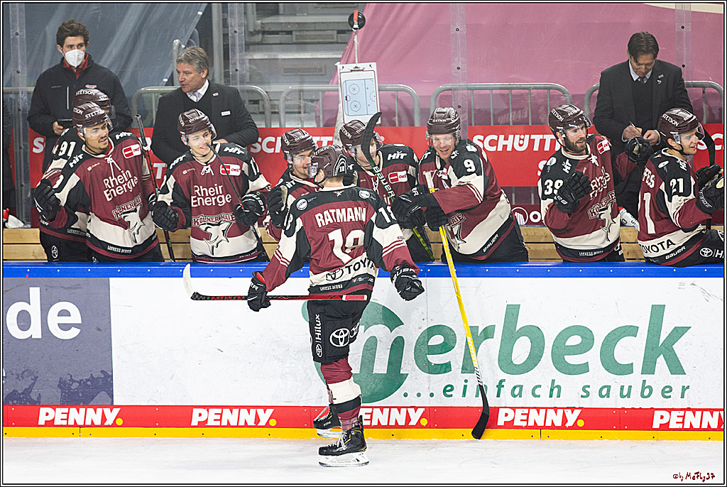 PENNY DEL;  Koelner Haie - Krefeld Pinguine; Koeln, 24.02.2021